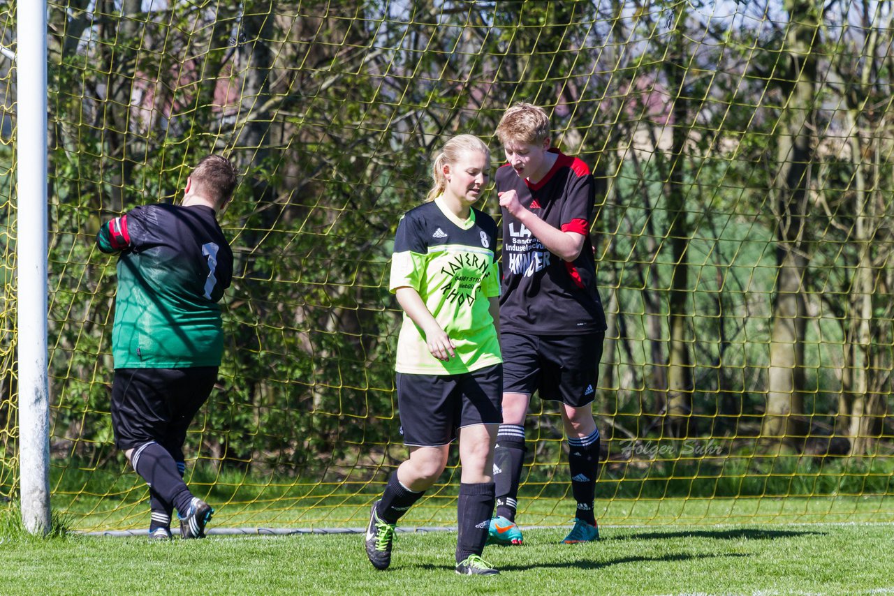 Bild 123 - Frauen SV Frisia 03 Risum Lindholm - Heider SV : Ergebnis: 8:0